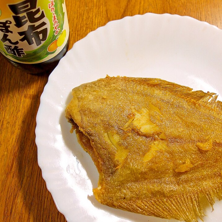 料亭風　ヒラメの昆布茶でから揚げ